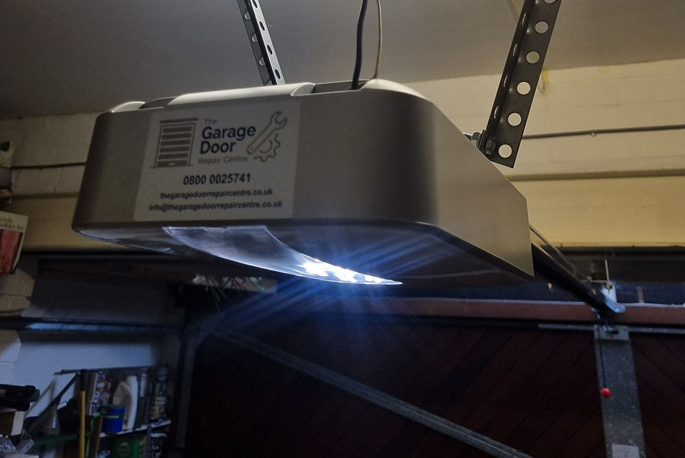 Garage door repairs in Northamptonshire